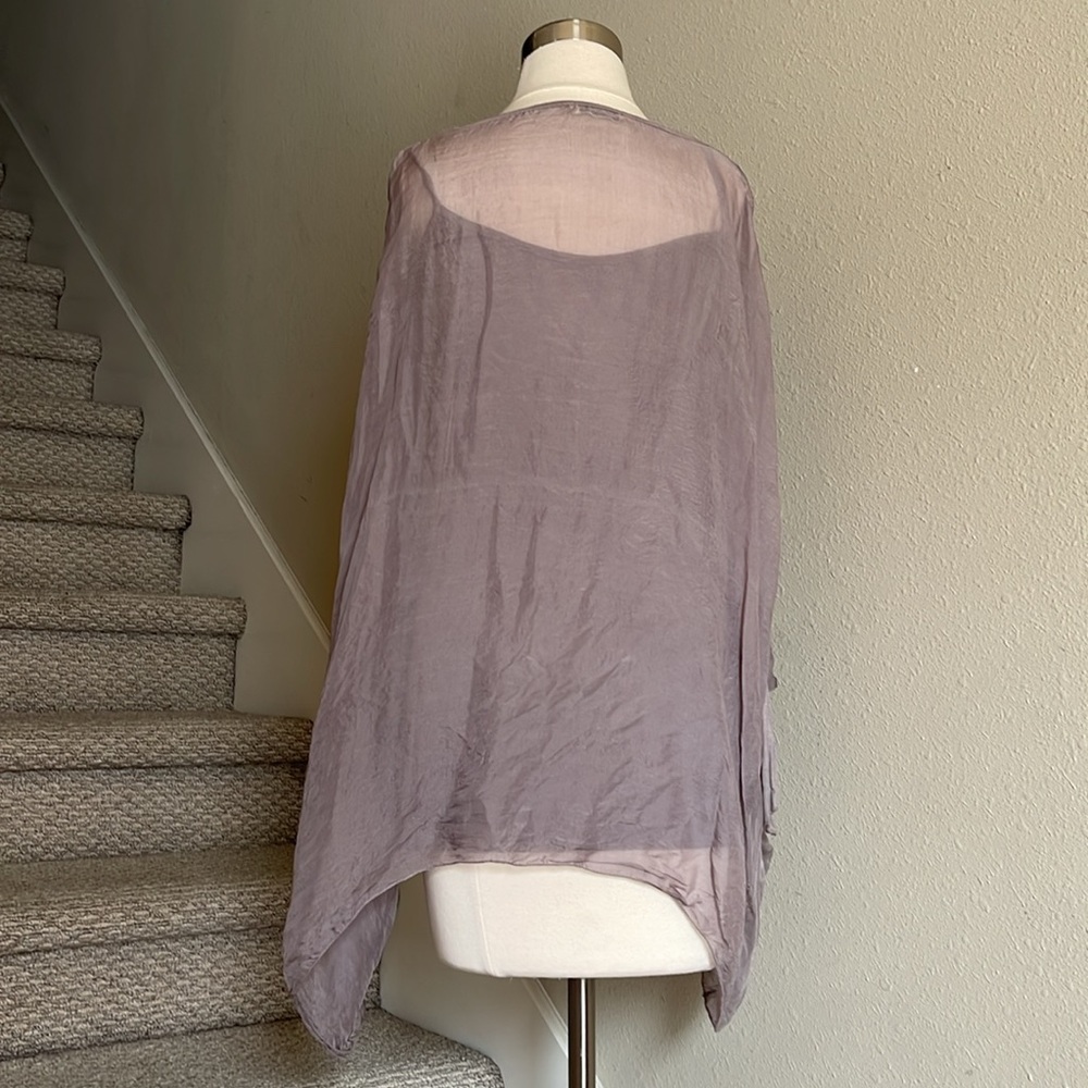 Sofia Sz M (?) Light Gray Oversized Silk Blouse. Made in Italy - Picture 5 of 16